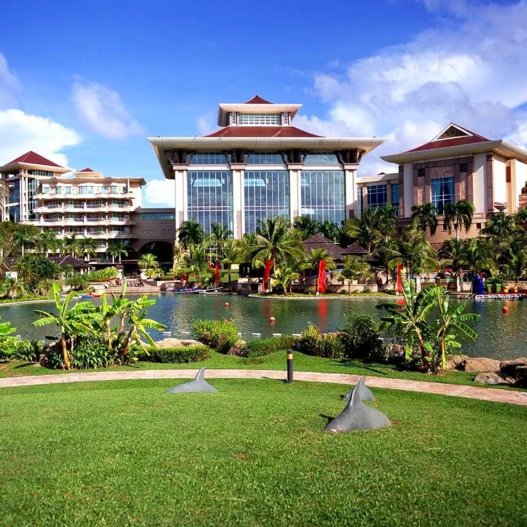 Empire Hotel & Country Club - A luxurious resort nestled in Brunei, offering opulent amenities and stunning ocean views.
